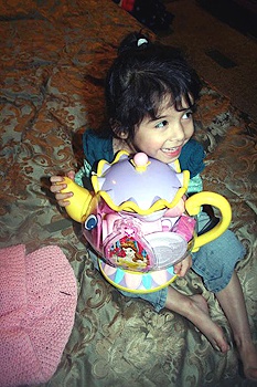 Amaryllis's 3rd birthday party
		